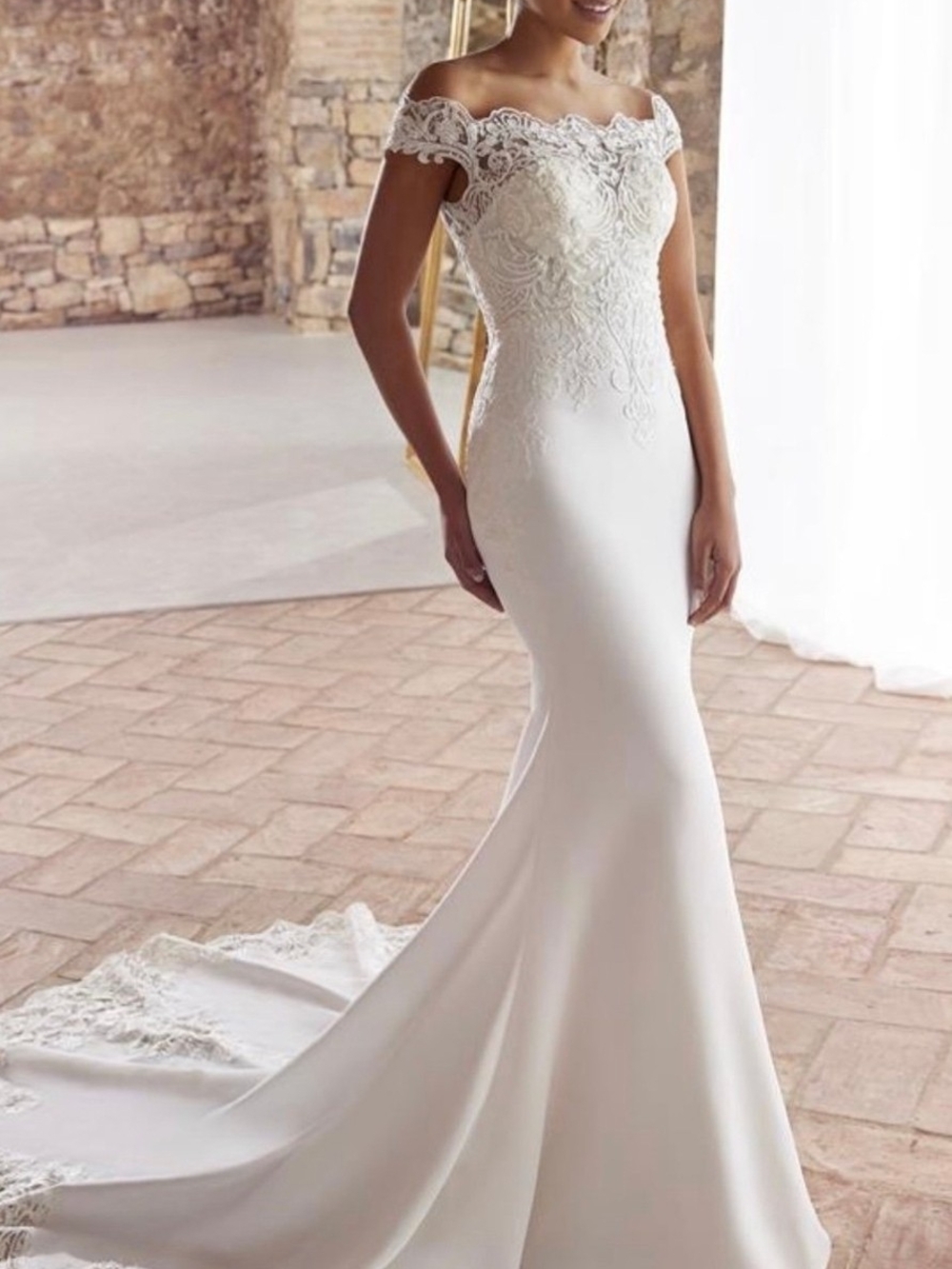 Pronovias White One Agapi Ivory Lace Mermaid Wedding Dress Size 16